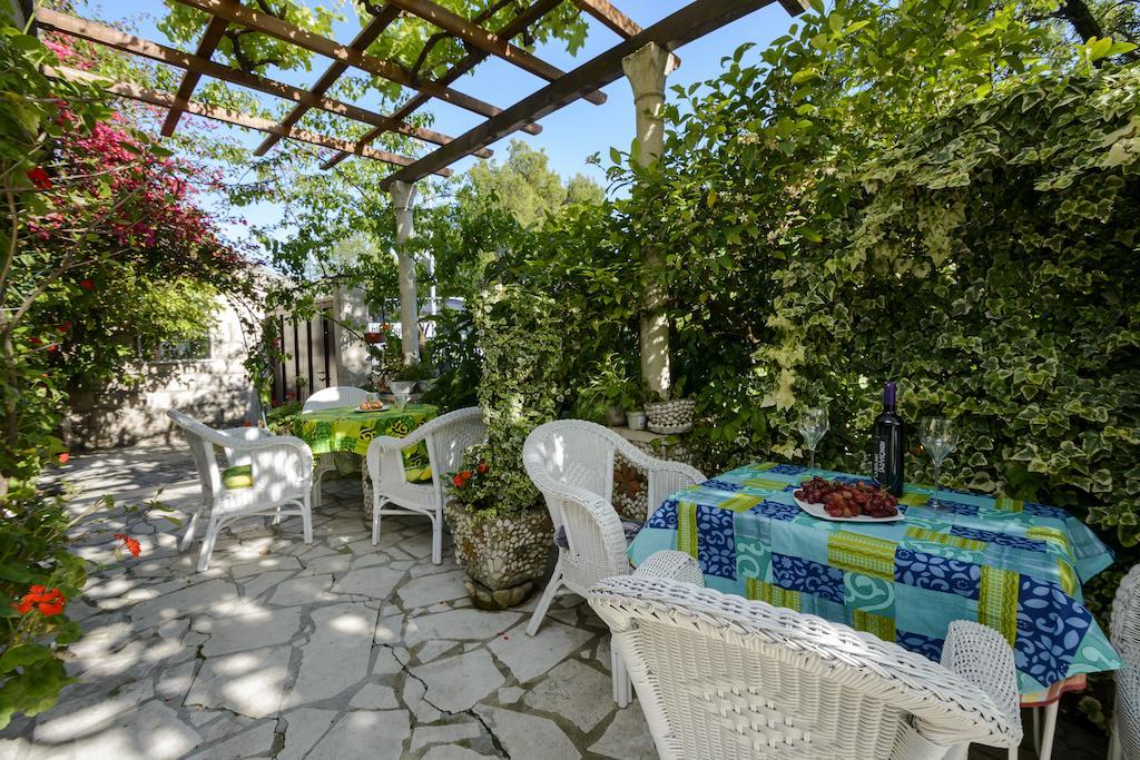 Apartments Milic Mlini Exterior photo